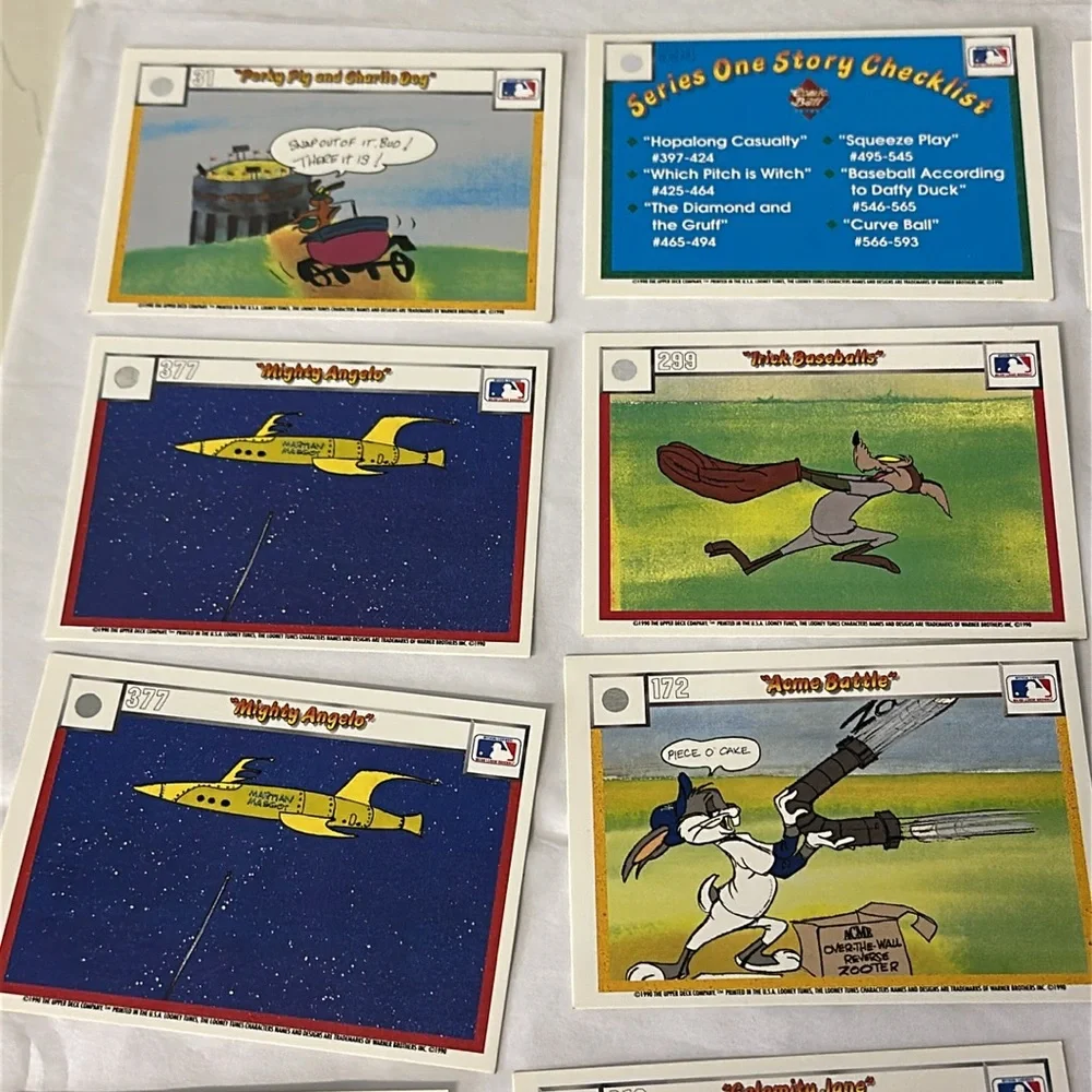 Vintage 1990 Upper Deck Looney Tunes trading Collectible cards 22 Total